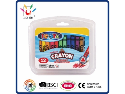 12 Triangle Crayon in Clamshell Pack